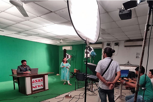 Chitra Tripathi - Aaj Tak